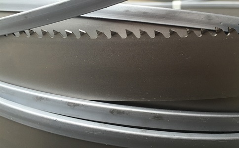 淄博为什么说双金属带锯条在生产制造时一定要设计出合理的厚度？