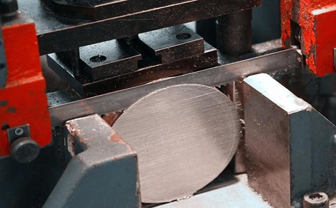 淄博影响双金属带锯条使用寿命的主要因素有哪些？